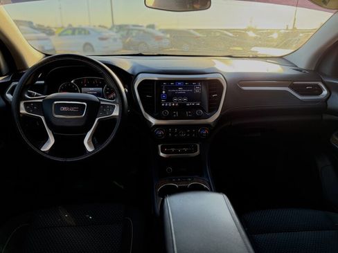 Used 2021 GMC Acadia SLE w/ LPO, Floor Liner Package image 2