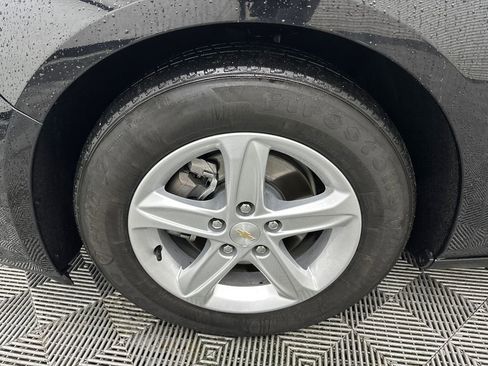 Used 2025 Chevrolet Malibu LT FWD image 12