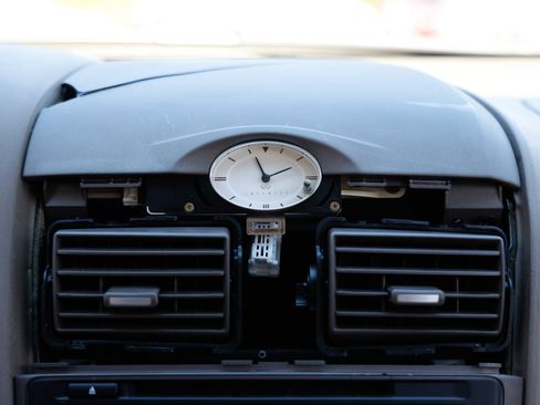 Used 2001 INFINITI I30 w/ (B03) Touring Sport Pkg image 31