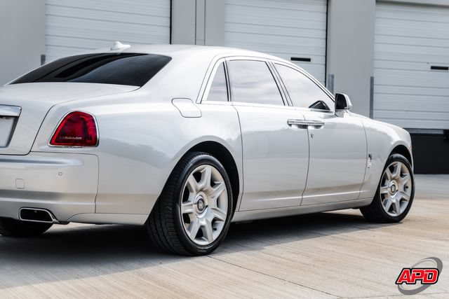 Used 2014 Rolls-Royce Ghost RWD image 56