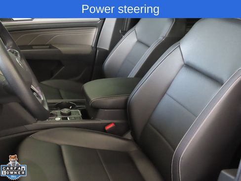 Certified 2023 Volkswagen Atlas Cross Sport SEL R-Line AWD/4WD image 11