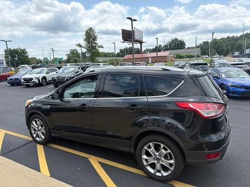 Used 2015 Ford Escape Titanium FWD image 12