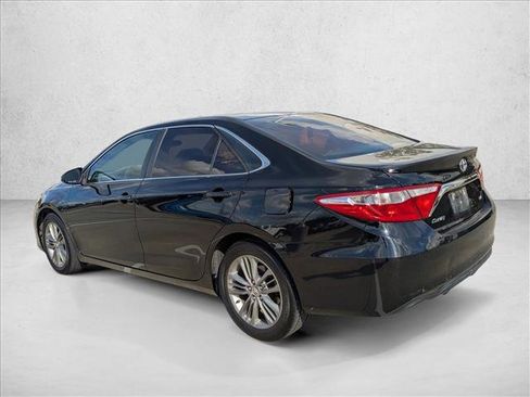 Used 2015 Toyota Camry SE image 8