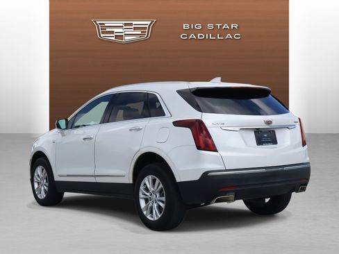 Used 2022 Cadillac XT5 Luxury image 3