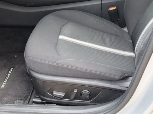 Used 2023 Hyundai Sonata SEL w/ Convenience Package FWD image 14
