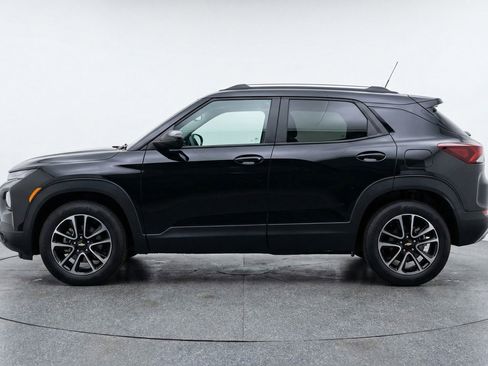Used 2025 Chevrolet TrailBlazer LT FWD image 5