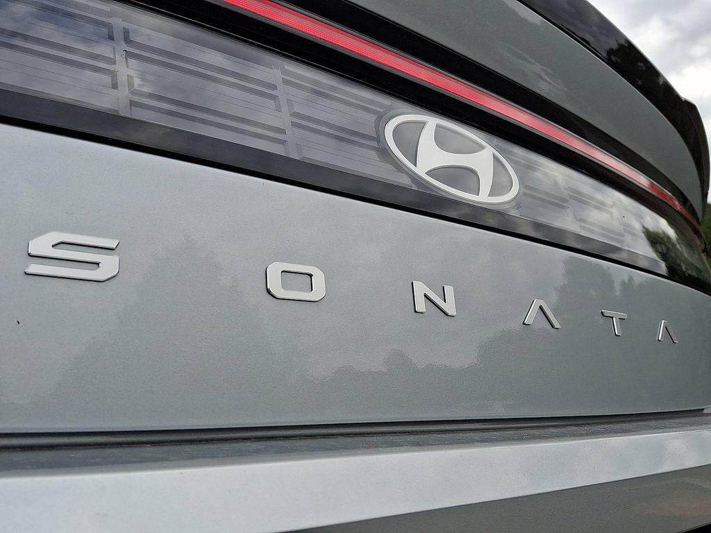 New 2026 Hyundai Sonata SEL FWD image 19