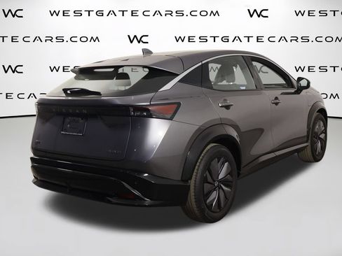 Used 2023 Nissan Ariya FWD image 39