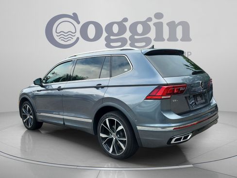 Used 2022 Volkswagen Tiguan SEL R-Line AWD/4WD image 3