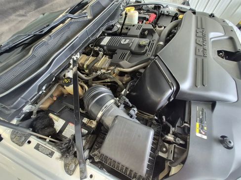 Used 2021 RAM 5500 Tradesman w/ Chrome Appearance Group AWD/4WD image 45