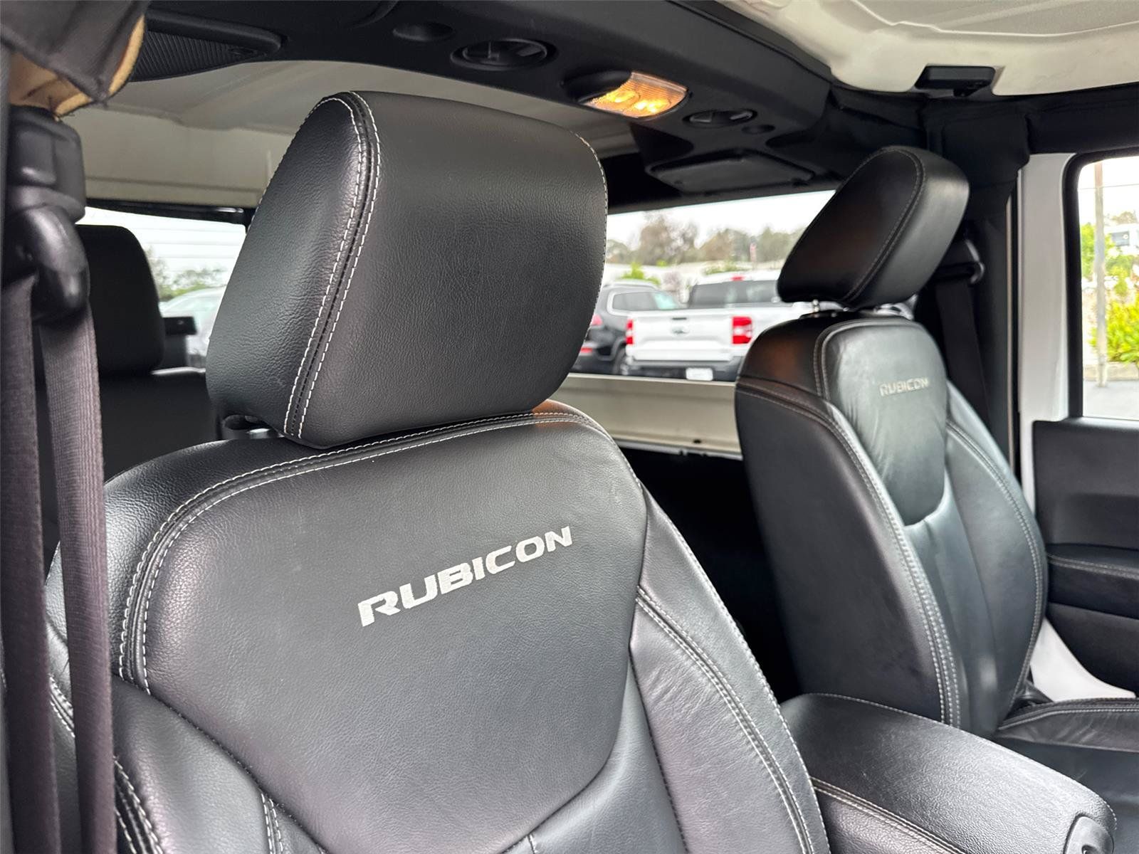 Used 2017 Jeep Wrangler Rubicon AWD/4WD image 15