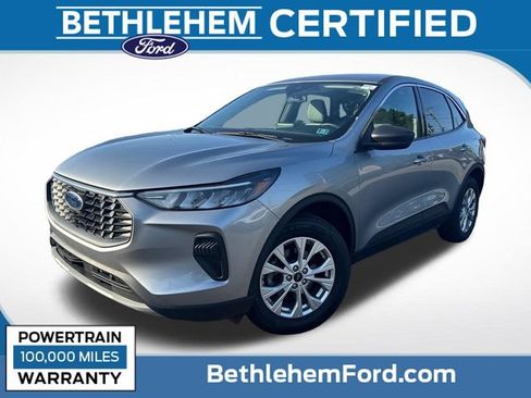 Used 2023 Ford Escape Active AWD/4WD image 1