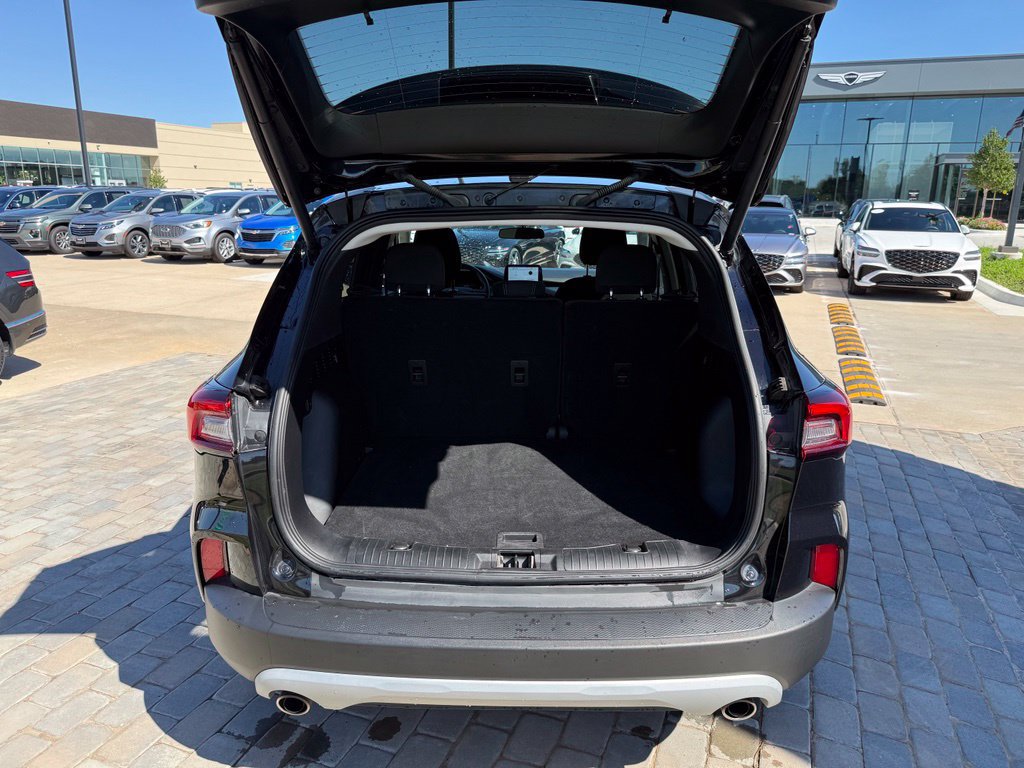 Used 2023 Ford Escape Active AWD/4WD image 21