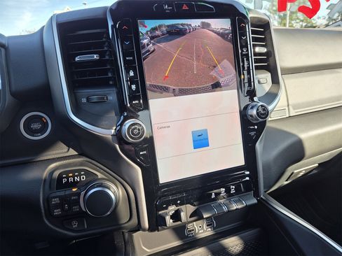 New 2026 RAM 1500 4x4 Crew Cab image 11