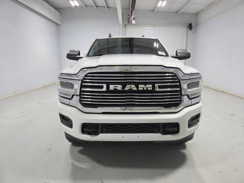 Used 2022 RAM 2500 Laramie AWD/4WD image 4