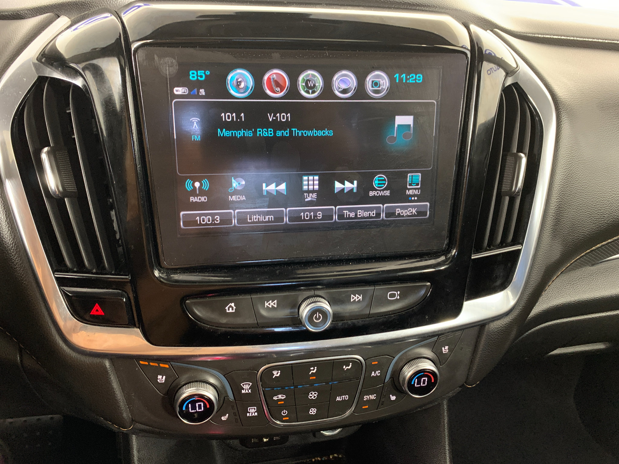 Used 2019 Chevrolet Traverse Premier AWD/4WD image 26