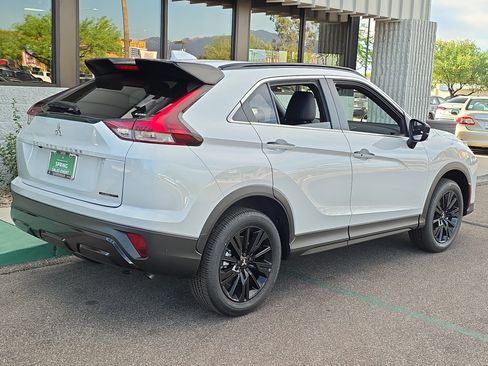 New 2026 Mitsubishi Eclipse Cross Black Edition AWD/4WD image 7