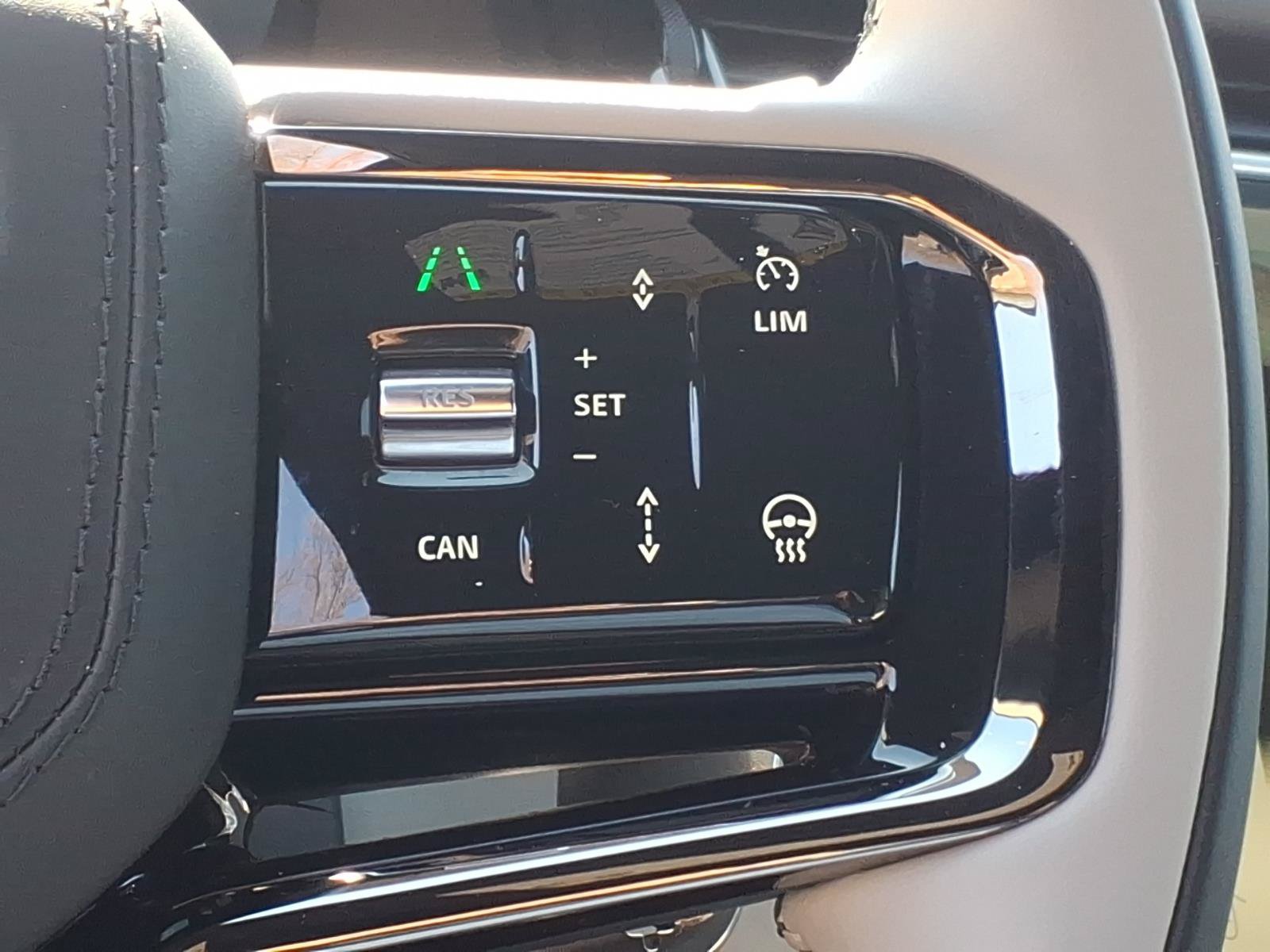Certified 2026 Land Rover Range Rover Velar S AWD/4WD image 15