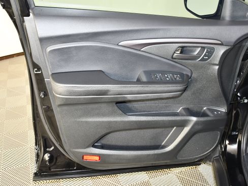 Certified 2023 Honda Passport EX-L image 25
