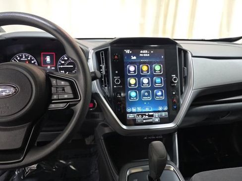 Certified 2025 Subaru Crosstrek 2.0i Premium AWD/4WD image 17