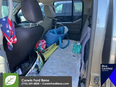 Used 2016 Nissan Frontier SV AWD/4WD image 10