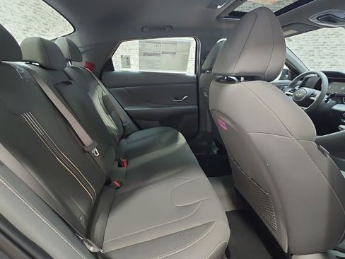 New 2026 Hyundai Elantra SEL Sport Premium FWD image 11