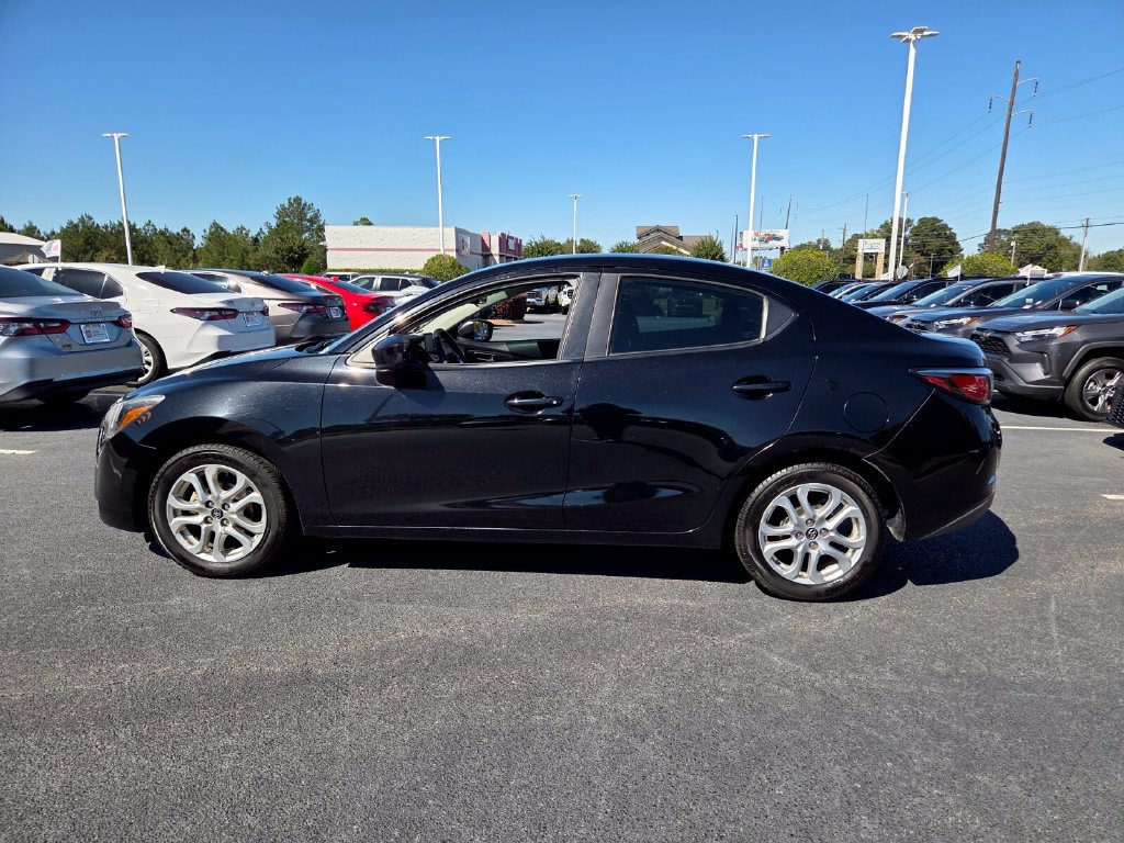 Used 2018 Toyota Yaris iA FWD image 4