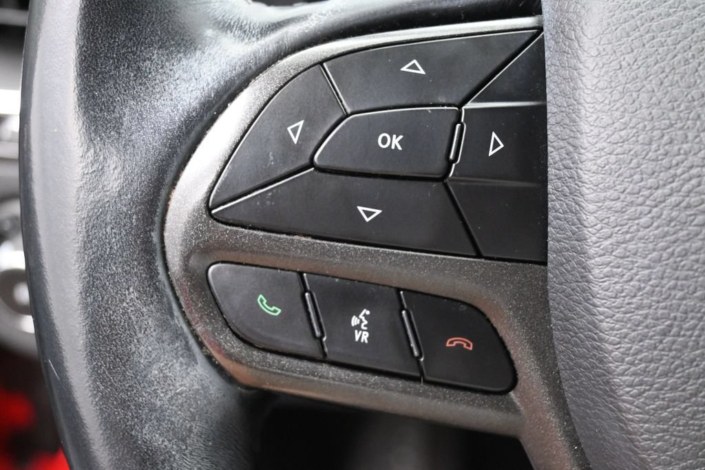 Used 2019 Jeep Cherokee Trailhawk w/ Comfort/Convenience Group AWD/4WD image 17