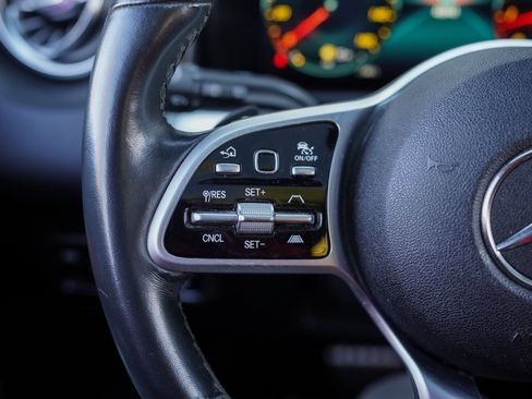 Used 2020 Mercedes-Benz GLB 250 GLB 250 image 29