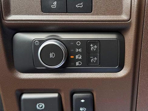 Used 2022 Ford Expedition King Ranch AWD/4WD image 18