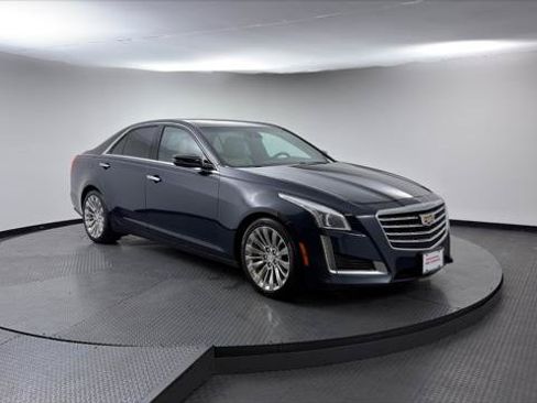 Used 2018 Cadillac CTS Luxury RWD image 11