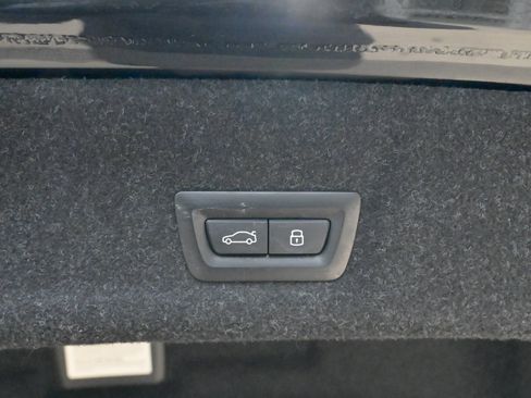 Used 2023 BMW M3 Competition w/ M Carbon Exterior Package image 46