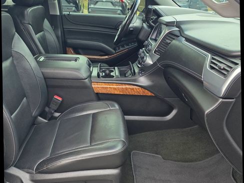 Used 2018 Chevrolet Tahoe Premier image 16