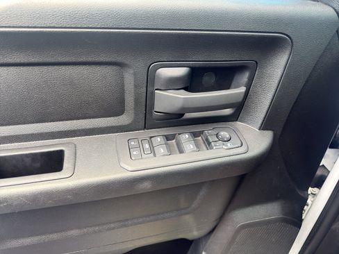 Used 2025 RAM 3500 Tradesman w/ Chrome Appearance Group AWD/4WD image 22