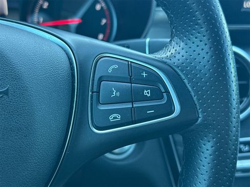 Used 2018 Mercedes-Benz C 300 Sedan image 26