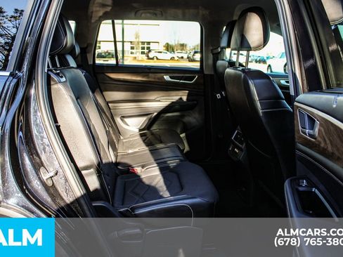 Used 2024 Volkswagen Atlas SE image 22