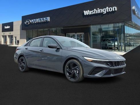 New 2026 Hyundai Elantra Sport FWD image 1