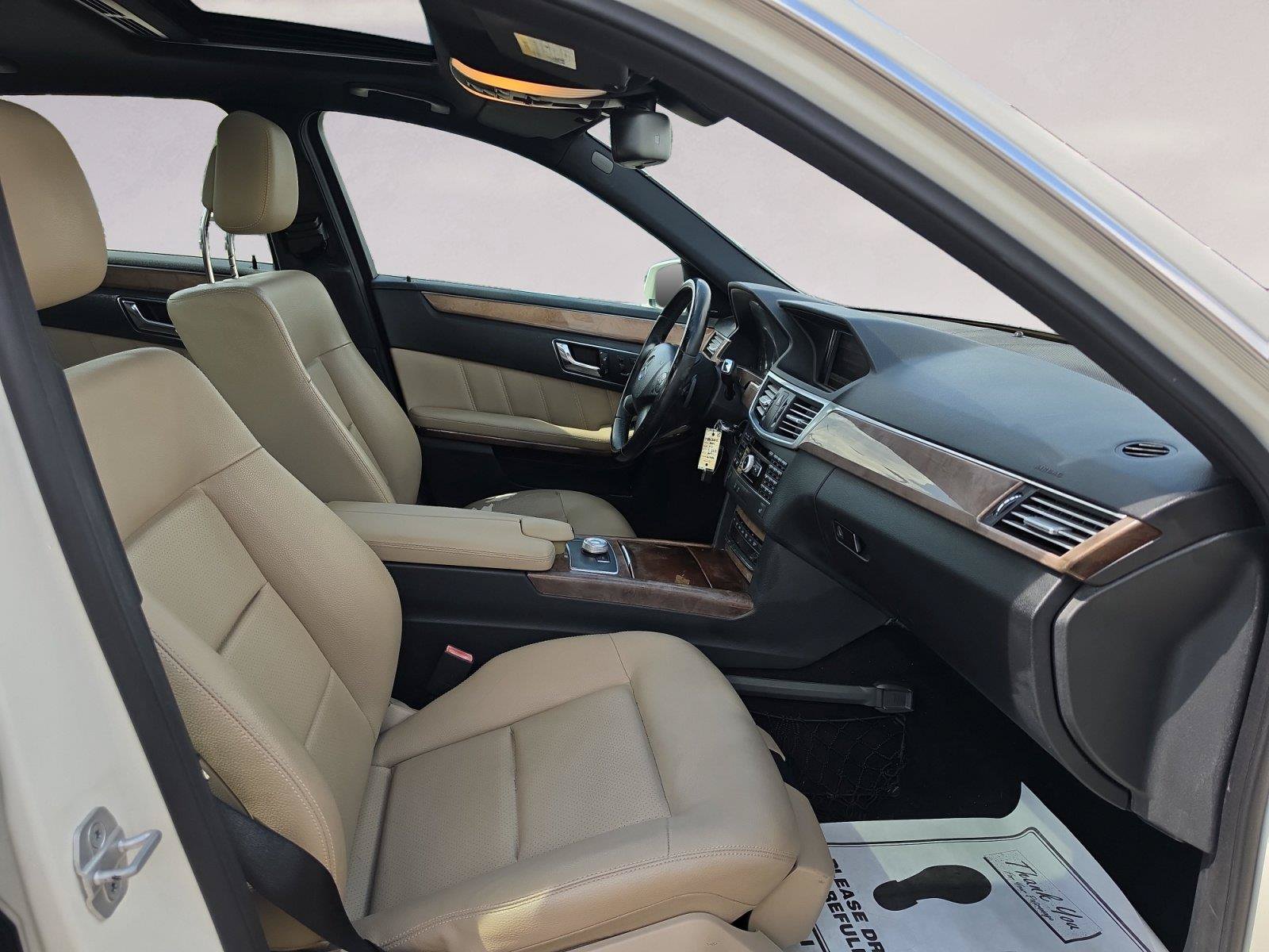 Used 2011 Mercedes-Benz E 350 Sedan image 15