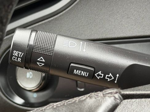 Used 2011 Buick LaCrosse CXL w/ Driver Confidence Package image 35