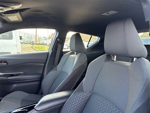 Used 2021 Toyota C-HR Nightshade image 27