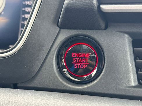 Certified 2023 Honda Pilot Elite image 29