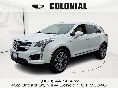 Used 2017 Cadillac XT5 Premium Luxury image 1