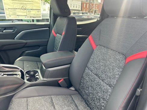 New 2026 Chevrolet Colorado Z71 image 5