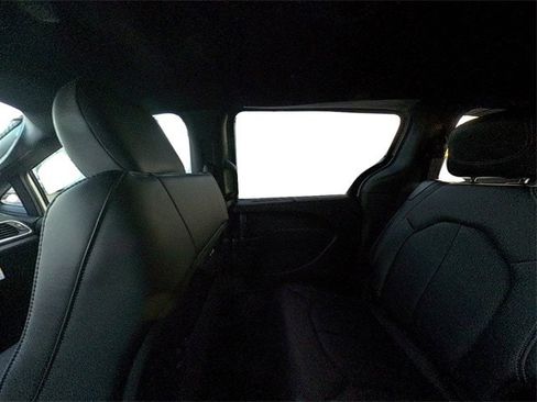 New 2026 Chrysler Pacifica Select image 34