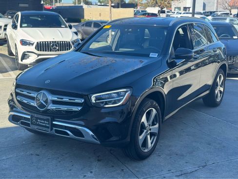 Used 2022 Mercedes-Benz GLC 300 image 2