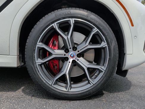 Used 2023 BMW X6 M50i w/ Executive Package image 14