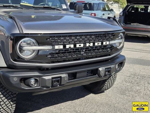 Certified 2023 Ford Bronco Wildtrak AWD/4WD image 2