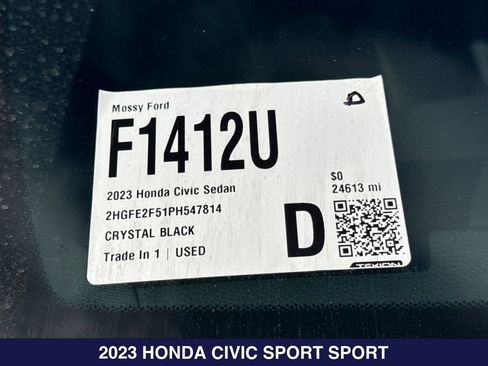 Used 2023 Honda Civic Sport image 2