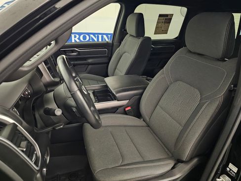 Used 2022 RAM 1500 Big Horn AWD/4WD image 13