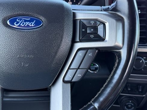 Used 2022 Ford F250 Platinum image 24